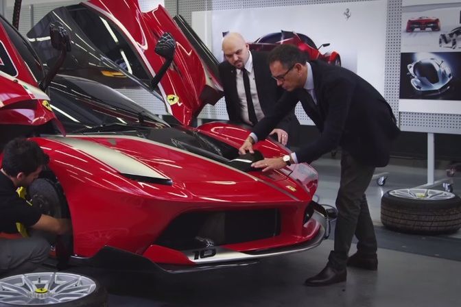 Zobaczcie jak powstawało Ferrari FXX K