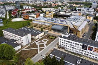 Akademiki w dobie pandemii. Studenci głównie w jedynkach