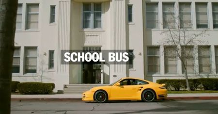 Porsche jako autobus szkolny [wideo]