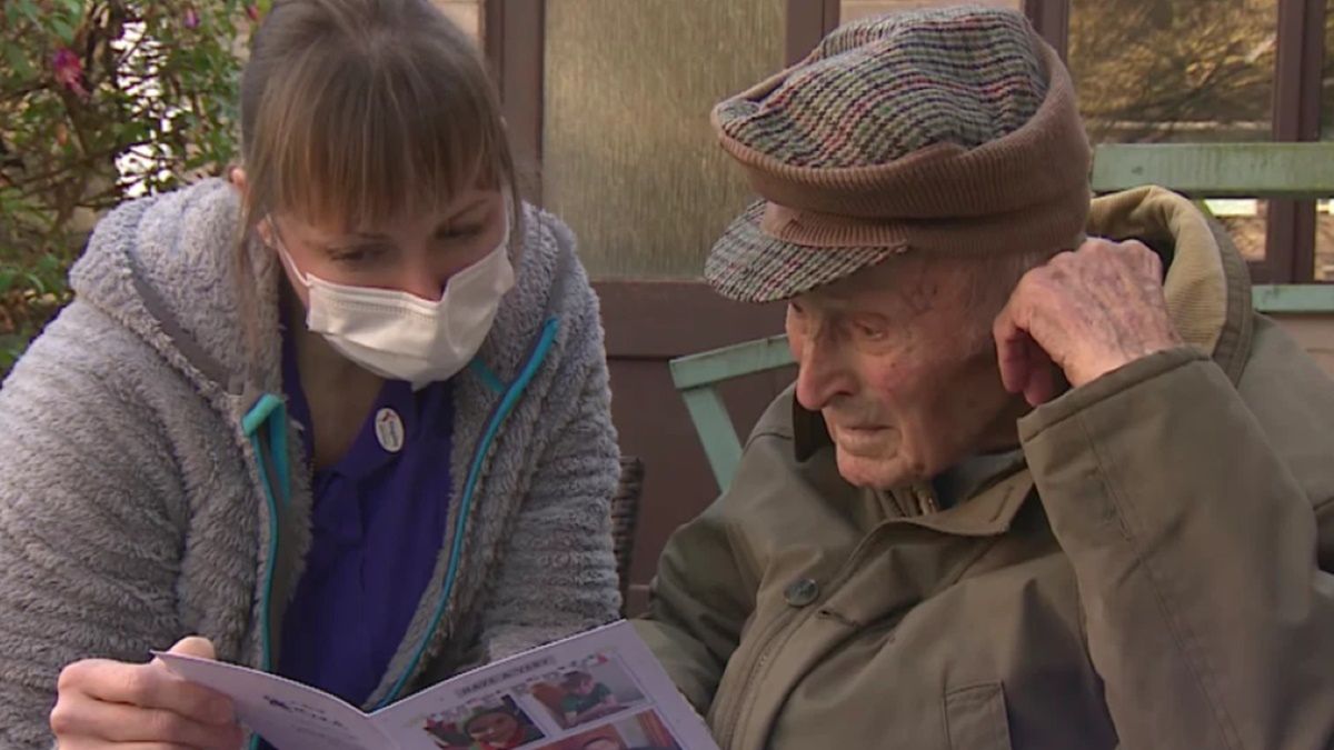 John Lister otrzymał ponad 7 tysięcy kartek świątecznych