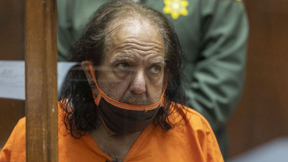 Ron Jeremy nie przyznał się do winy