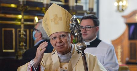 "Nikomu to nie przeszkadzało". Do czasu. Chcą wyrzucić Jędraszewskiego