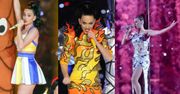 Kolorowe stroje Katy Perry z finału Super Bowl! (ZDJĘCIA)