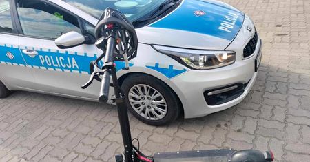 Szok na drodze krajowej! Hulajnoga elektryczna w akcji