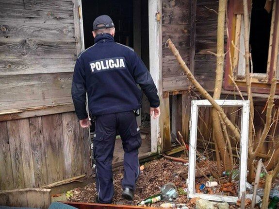 Zbliżają się przymrozki – reaguj, zanim będzie za późno! Zadzwoń na 112 i uratuj życie