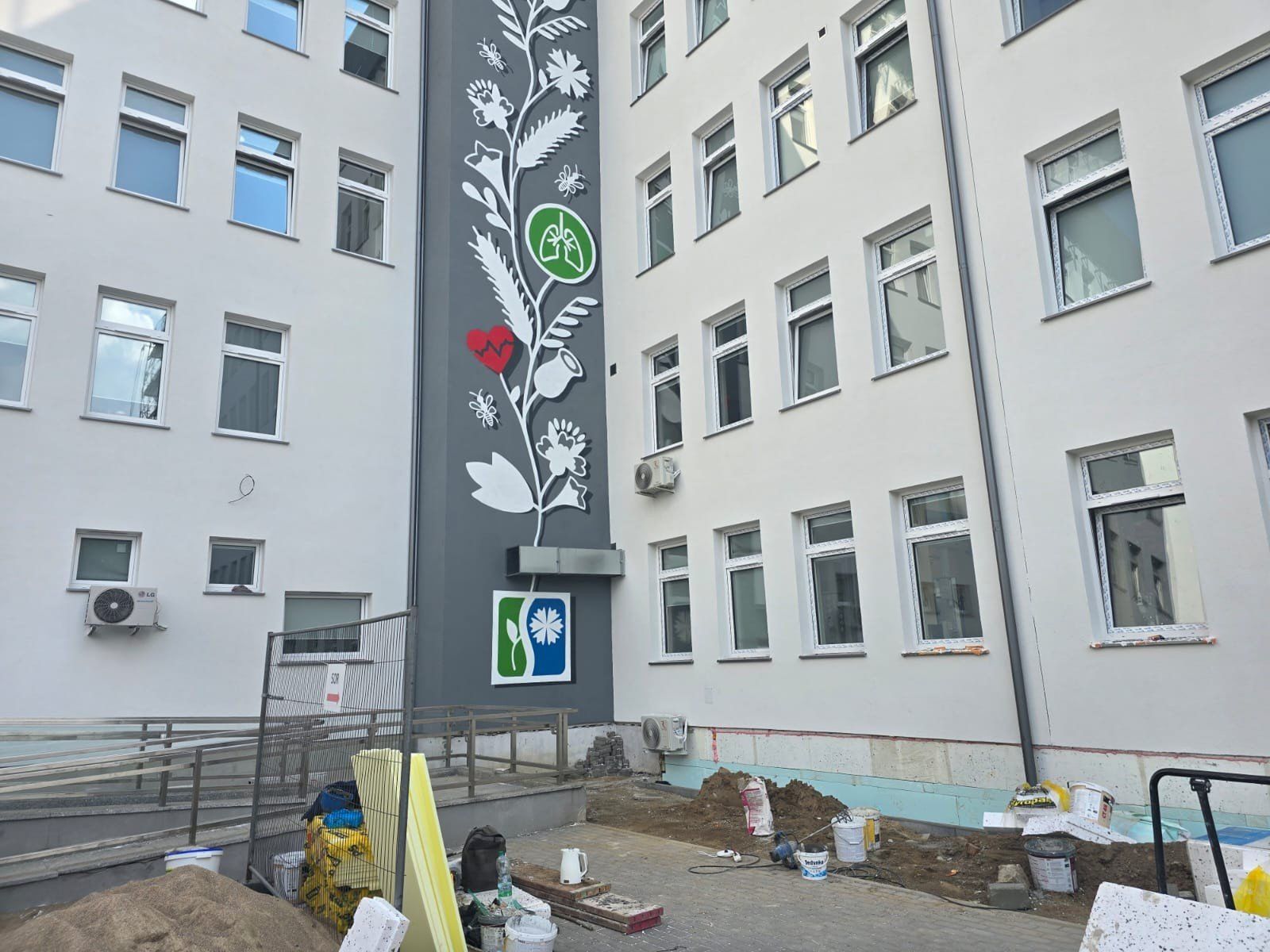 Budynek szpitala przeszedł zmiany