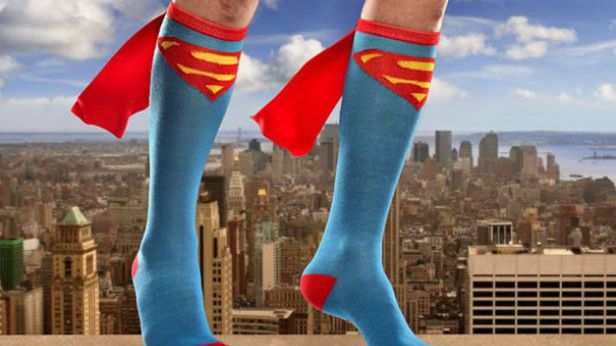 Bielizna, koszulki, figurki na tort weselny. 20 najfajniejszych gadżetów z Supermanem 1