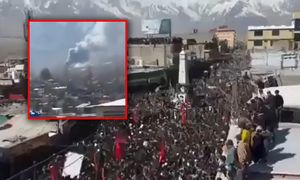 Wrze w Pakistanie. Zwolennicy Chameneiego podpalili biuro ONZ