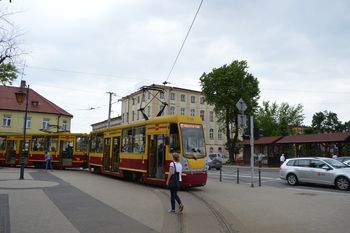 Łódź, Zgierz i Pabianice: Od lat nie udaje się wprowadzić wspólnego biletu w komunikacji miejskiej. To złoty interes dla kontrolerów!