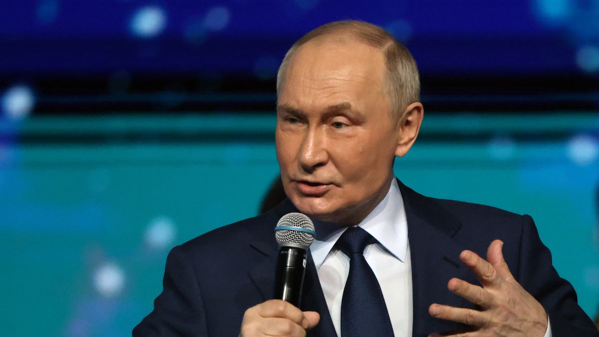 MOSCOW, RUSSIA - MARCH 26: (RUSSIA OUT) Russian President Vladimir Putin speaks during the Movement of the First Youth Congress on March 26, 2025, in Moscow, Russia. Putin took part in the congress of Kremlin-backed organization for schoolchildren. (Photo by Contributor/Getty Images)