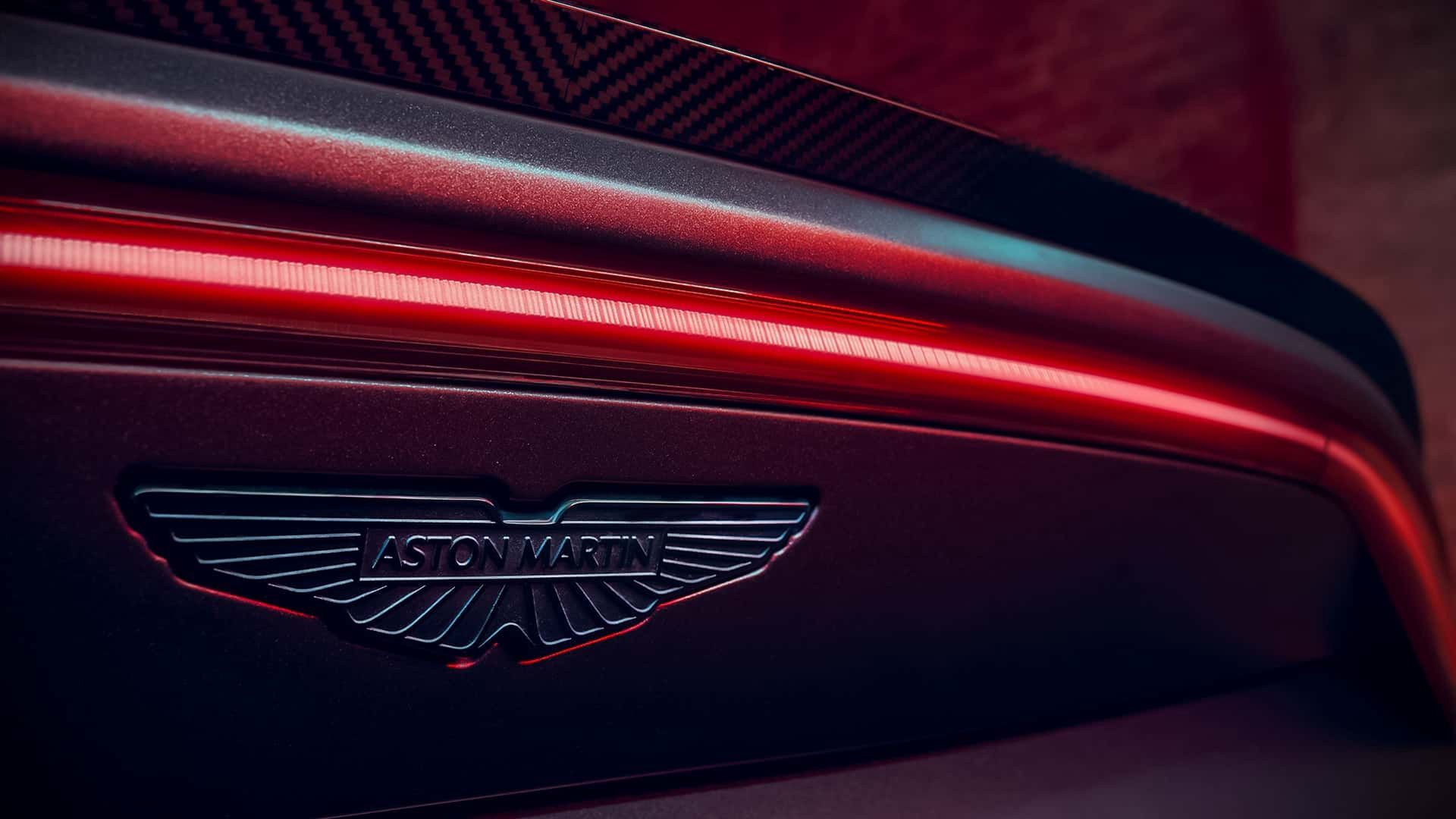 Aston Martin Vantage S