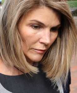 Buciory, brak mydła, leżanka. Lori Loughlin trafiła do więziennego piekła