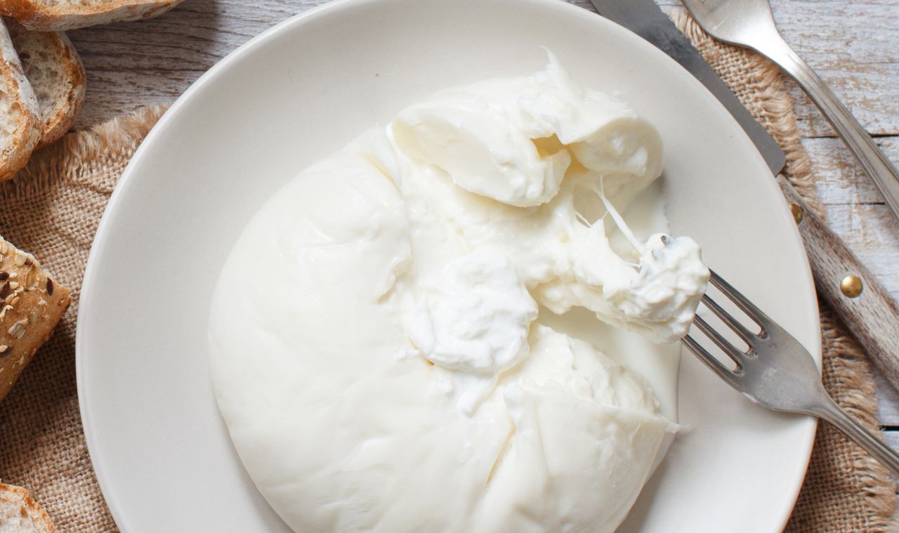 Secrets of burrata: The creamy Italian cheese sensation