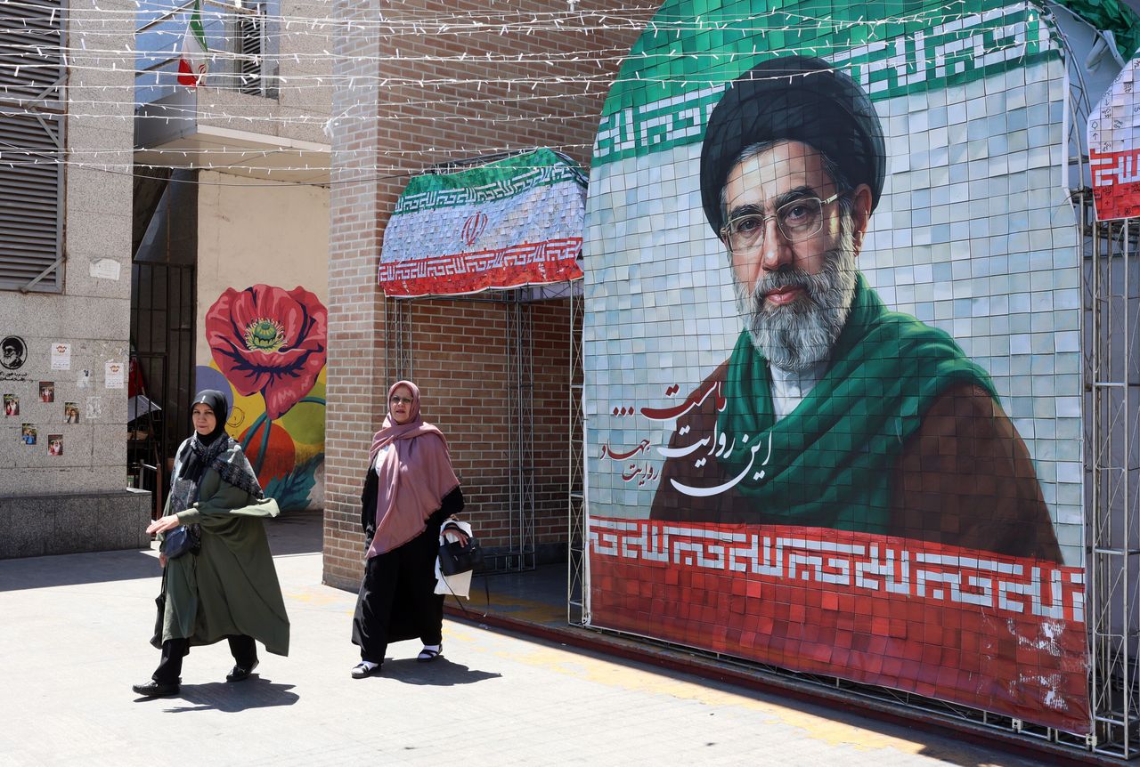 Blokada zmieni się w biznes? Iran powołał organ do zarządzani cieśniną Ormuz