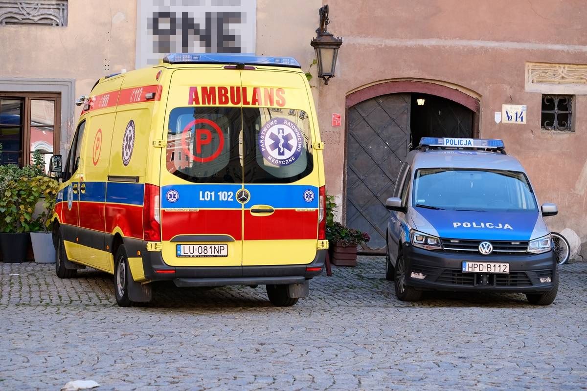Interwencja policji i pogotowia na Starym Mieście
