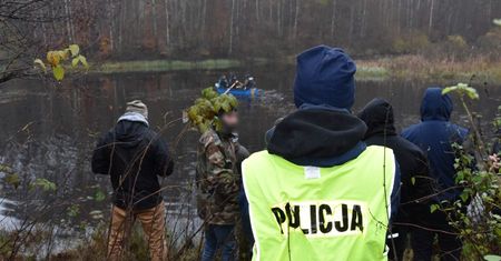 Poćwiartowane ciało w jeziorze. Archiwum X wraca do sprawy