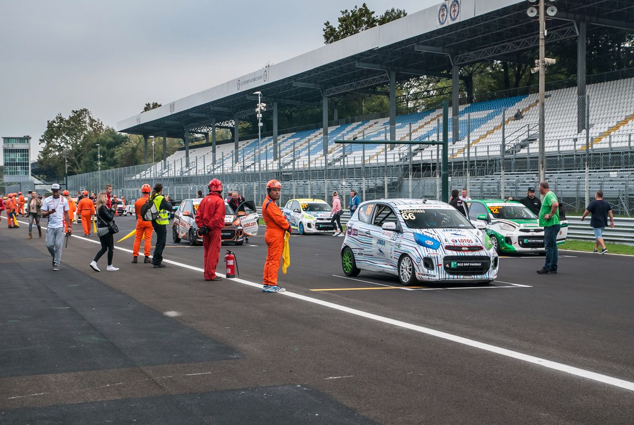 Finał Kia Lotos Race na torze Monza - tanie ściganie ma się dobrze!