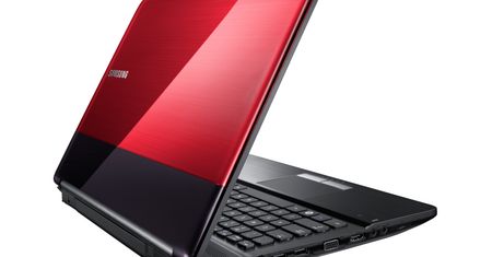 Samsung RC520 - uniwersalny i niedrogi