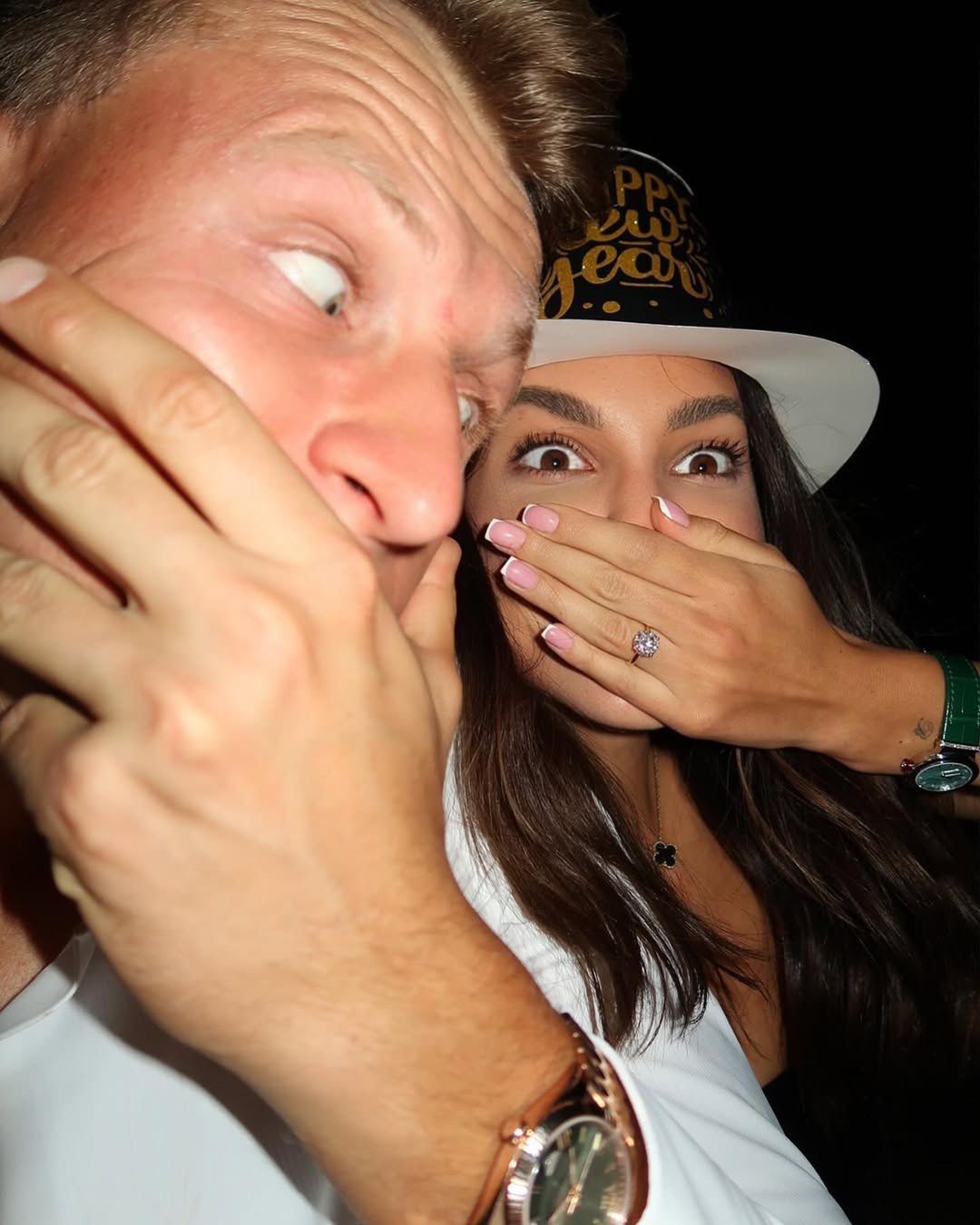 Adrian Meronk z narzeczoną