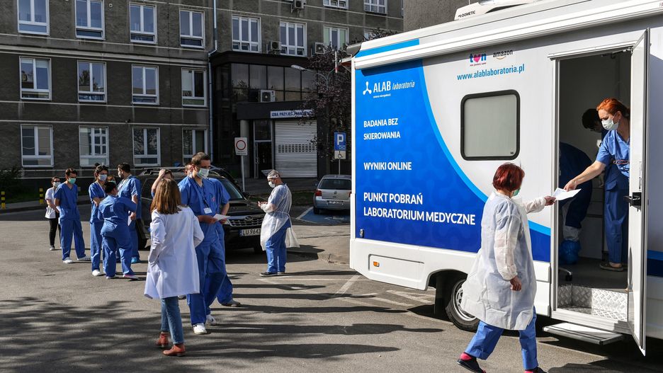 Koronawirus w Polsce. Ministerstwo Zdrowia poinformowało o nowych przypadkach zakażenia