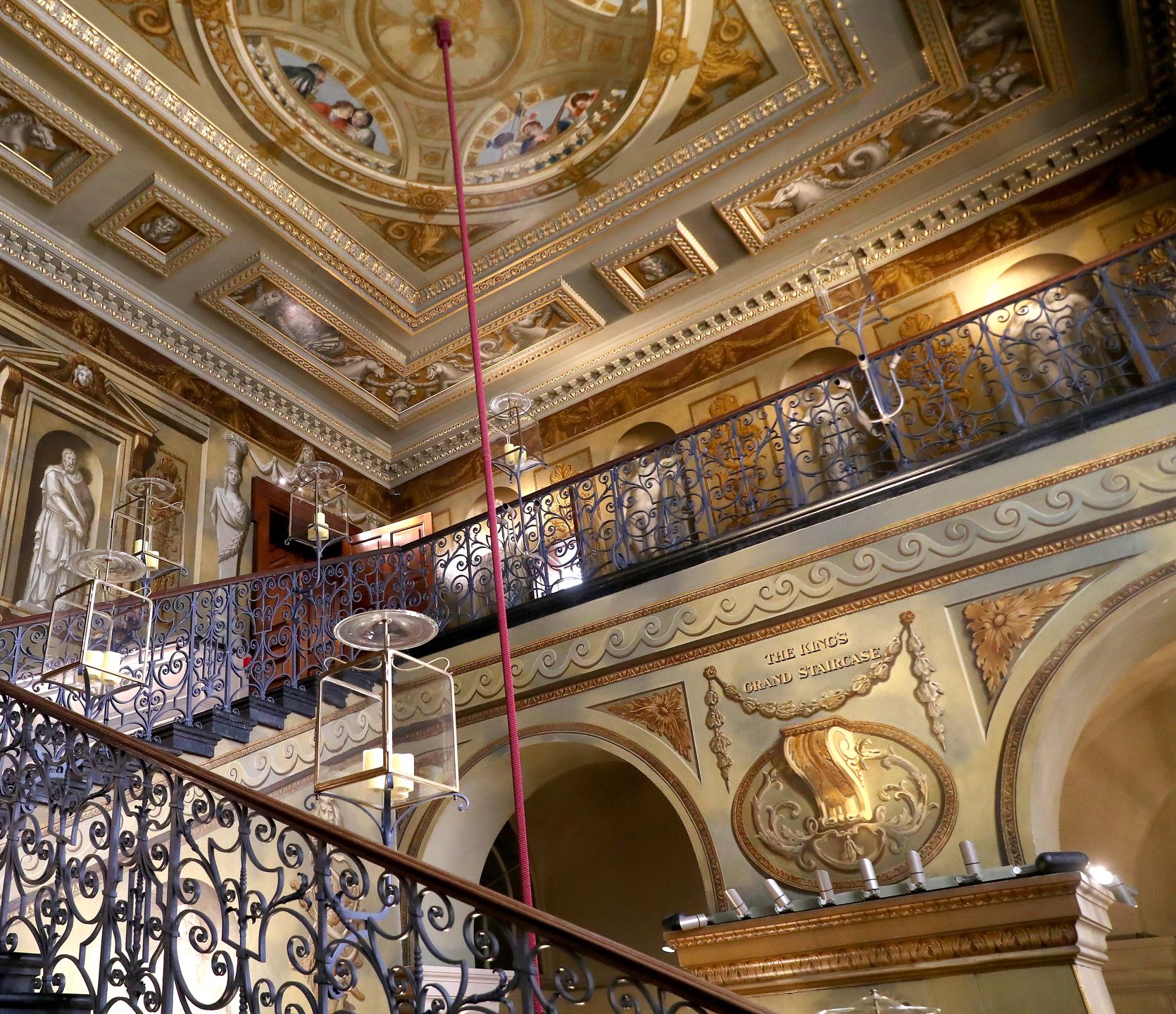 Tak mieszkają książę William i księżna Kate w Pałacu Kensington (ZDJĘCIA)