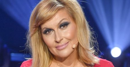 Katarzyna Skrzynecka wyprzedaje ubrania. Ceny są niższe niż w sieciówkach