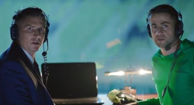 Łukasz Fabiański i Mateusz Borek trenują i komentują w reklamach „szybkiego kredytu gotówkowego” w BZ WBK (wideo)