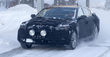 Kia K9 Concept - bez kamuflażu! [aktualizacja]