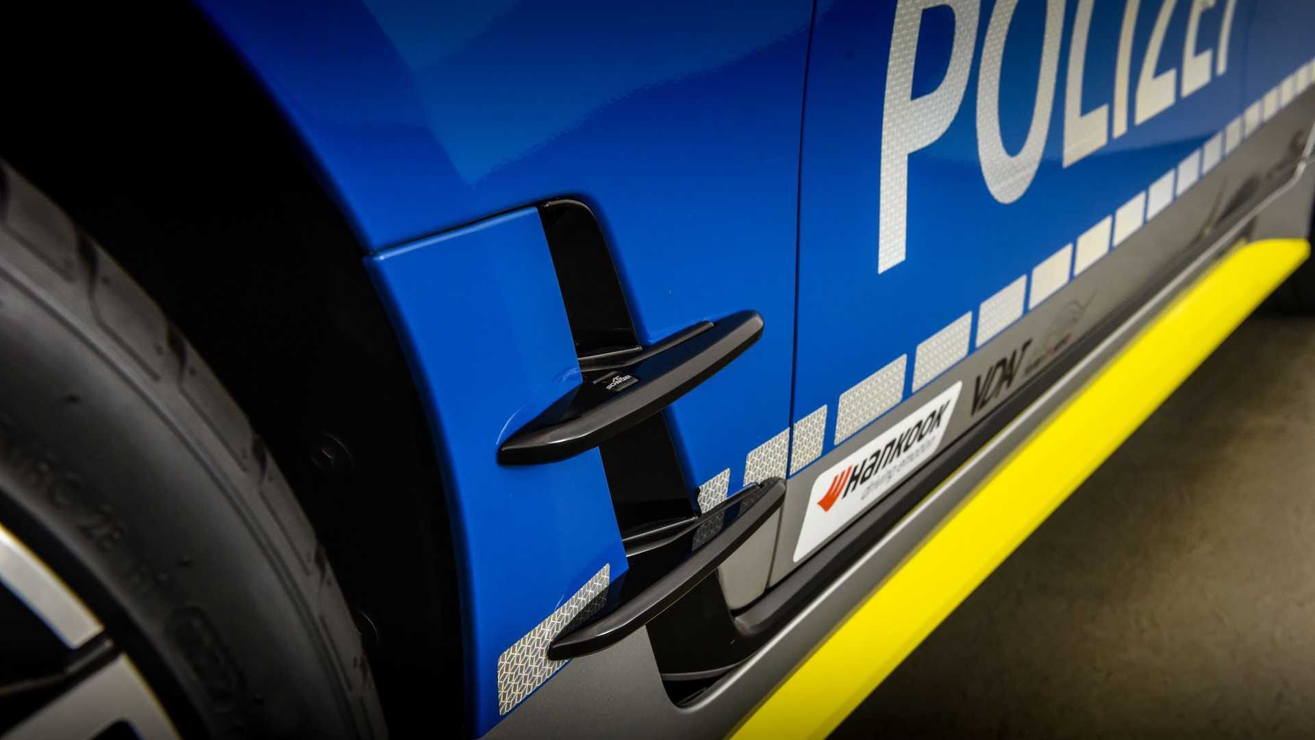 BMW i4 Tune it! Safe!