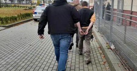 ''Zaradny'' 22-latek z Gdyni. Wyrzucili go z pociągu, więc ukradł autobus