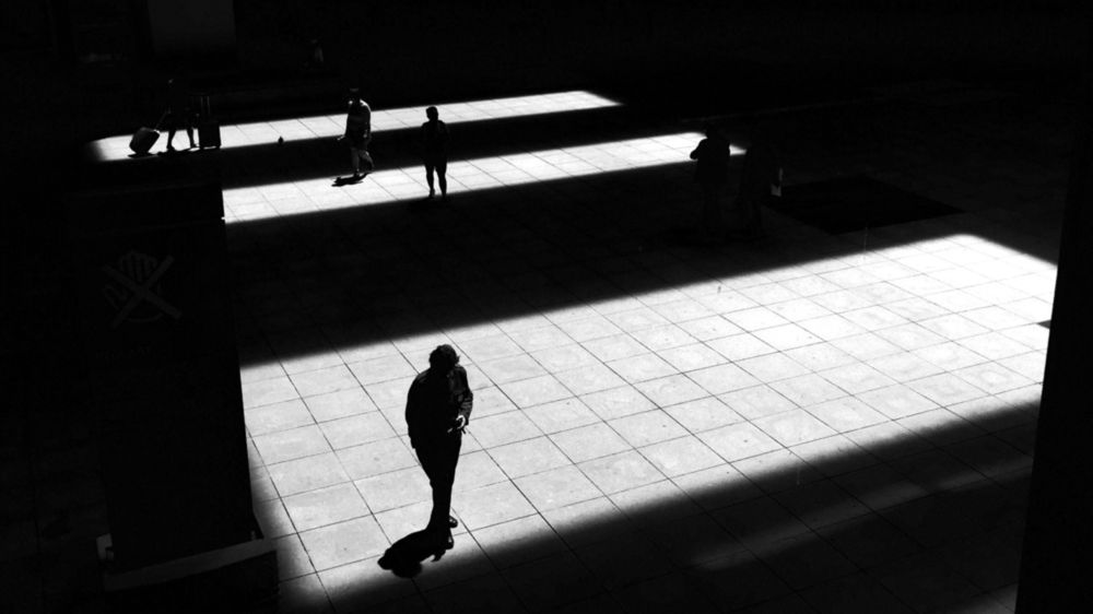 Cięcie światłem, czyli cienie w fotografiach Jose Luisa Barcii Fernandeza 1