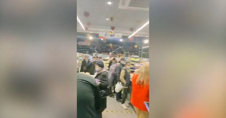 Zaniepokojenie wśród mieszkańców Ukrainy. Oblegane markety oraz banki