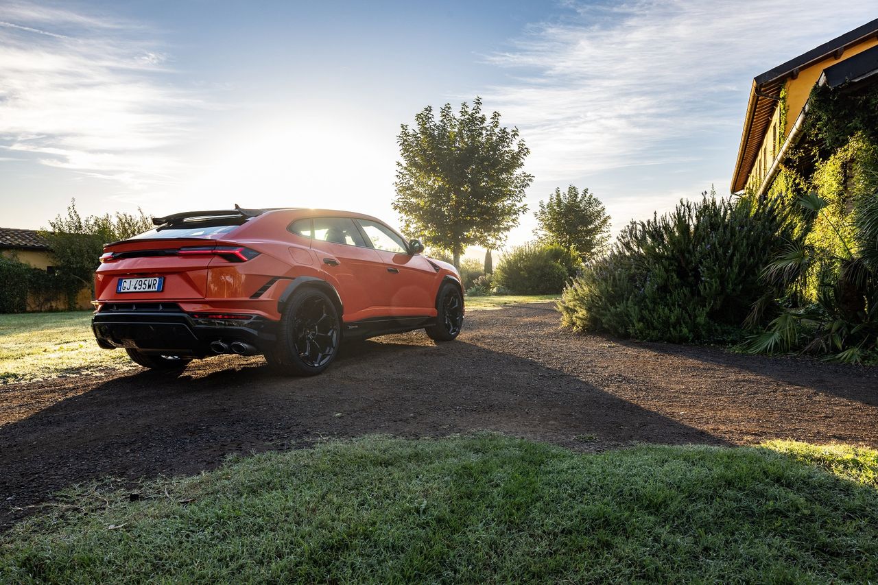 Lamborghini Urus Performante (2023)