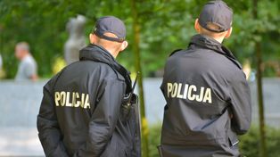 Białystok: Policjanci zatrzymali dwóch oszustów, którzy oszukali seniorkę
