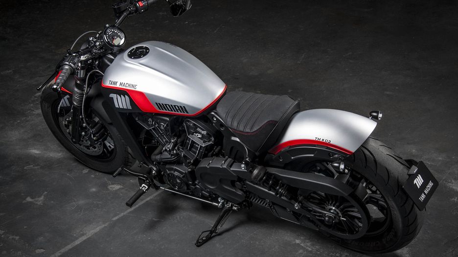 Indian Scout Bobber Sixty Neon