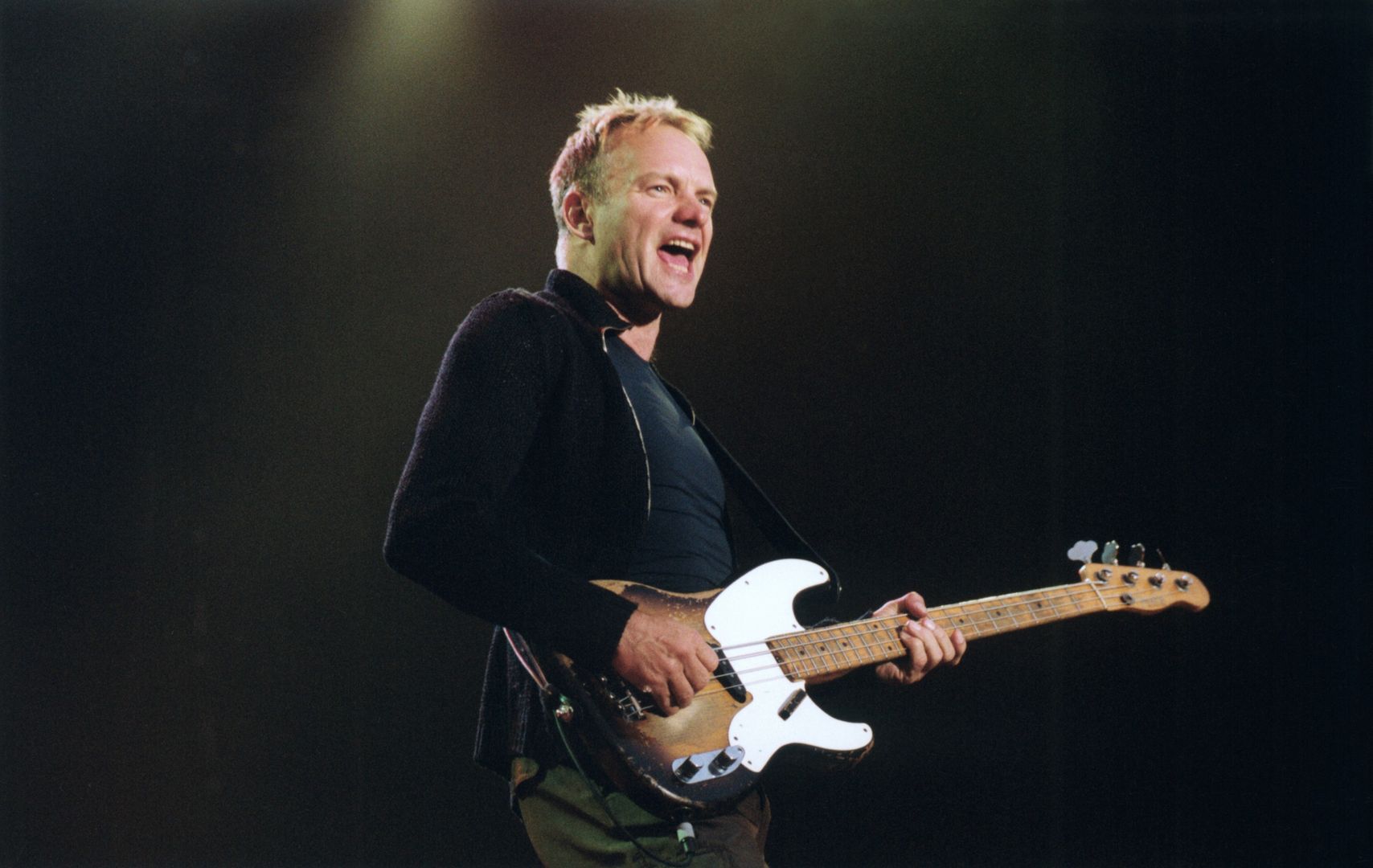 Sting przerwał koncert w Warszawie. Ważne słowa o "ataku na demokrację"
