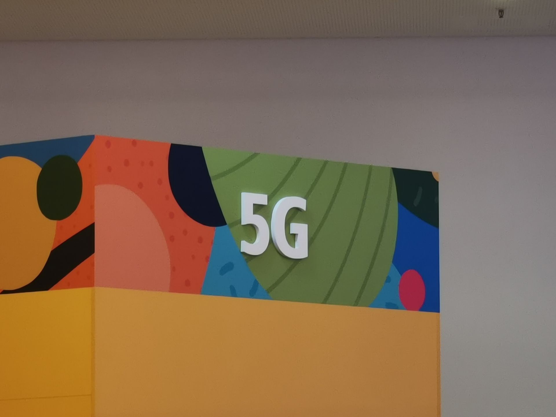 Renowacja wygląda na udaną. OPPO Reno: pierwsze wrażenia i zdjęcia z aparatu 12