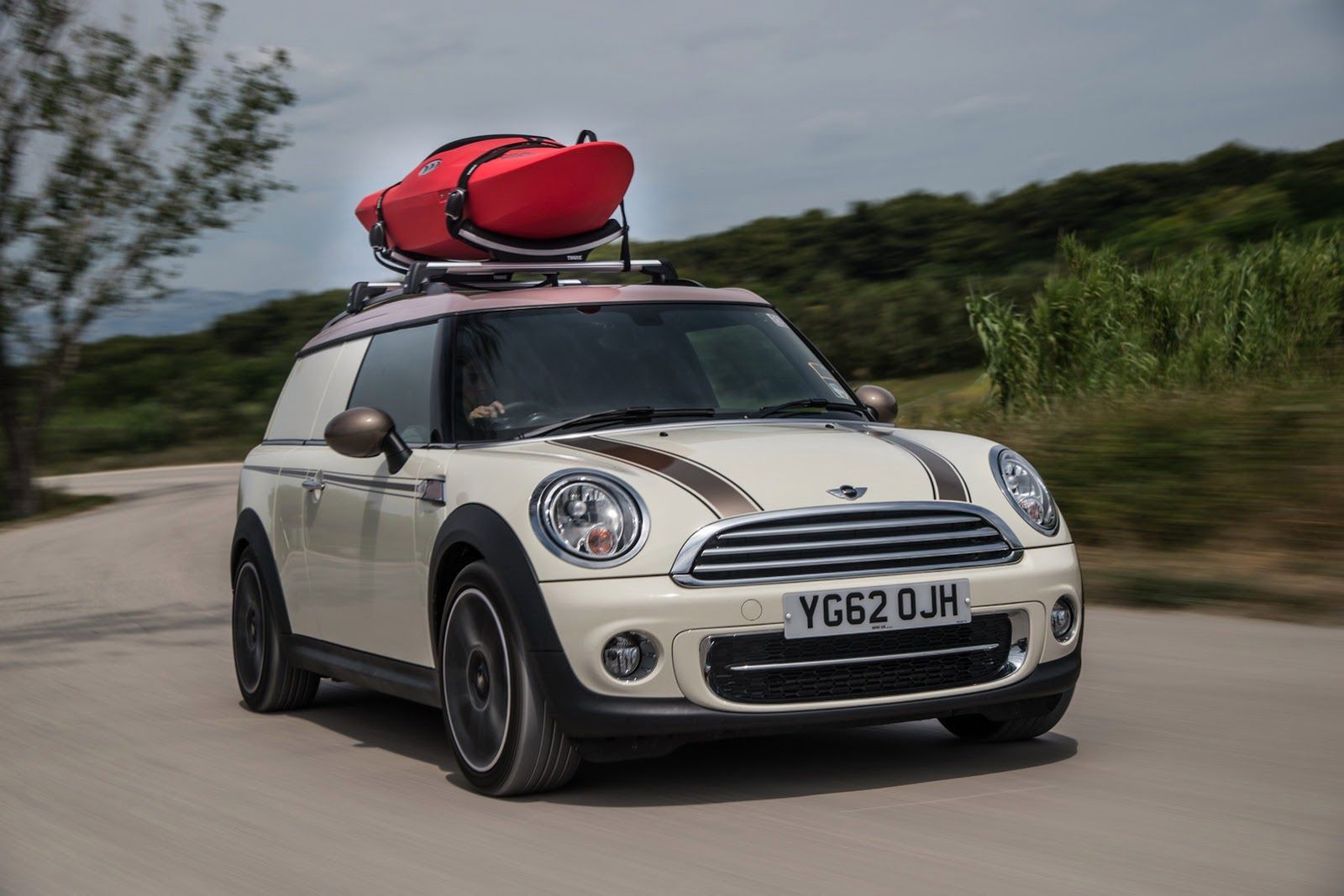 MINI prezentuje koncepcyjne auta na wakacje [galeria] 29