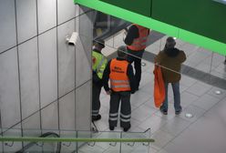 Nagle pojawił się dym, ewakuowano ludzi. W akcji straż pożarna