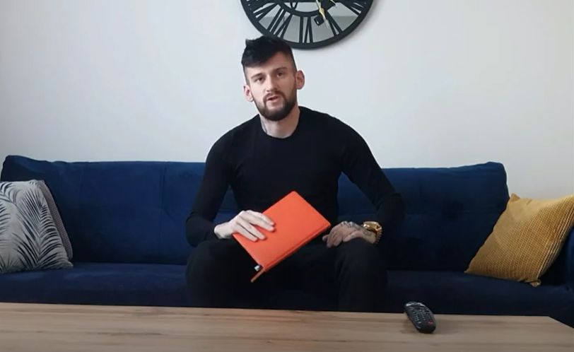 Dominik z "Warsaw Shore" jednak żyje. Chwali się, że "zrobił wszystkich w ch*ja" 
