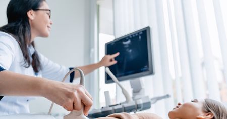 13 tydzień ciąży - kalendarz ciąży. Wygląd dziecka, wielkość brzucha