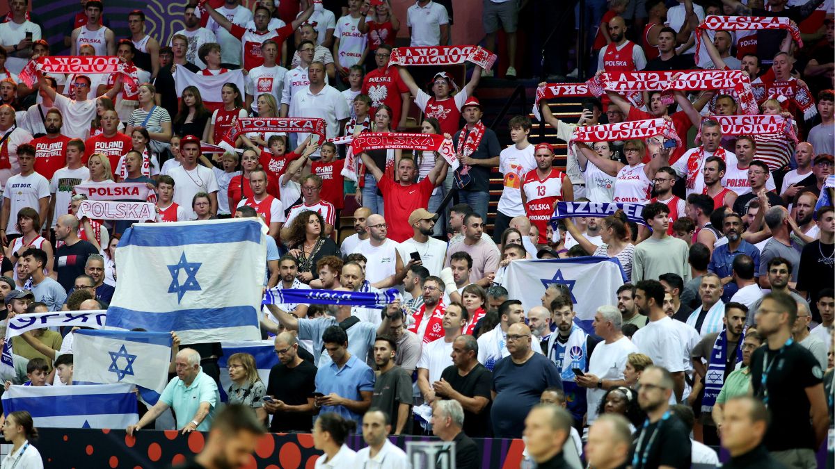 Izraelskie media mówią o złożeniu skargi na polskich kibiców.