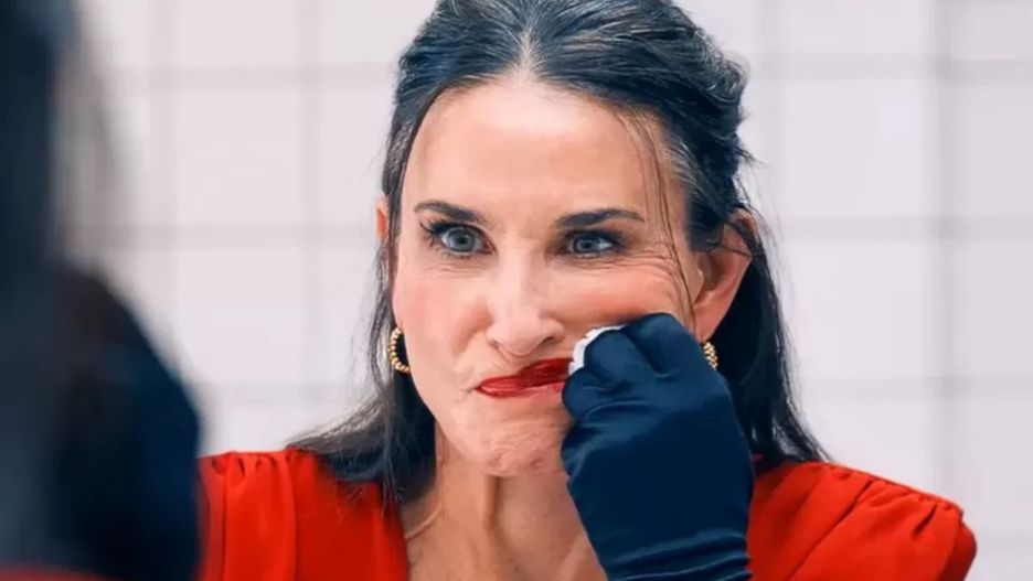 Demi Moore w filmie "Substancja"
