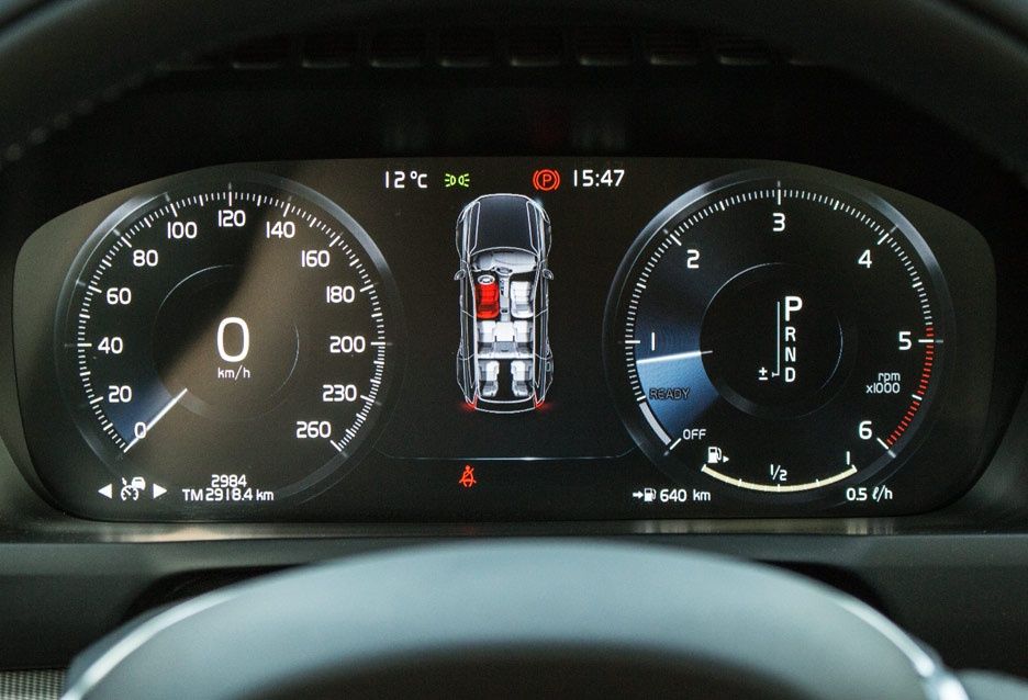 Volvo XC90 - 12,3-calowy wyświetlacz