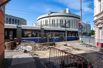 Bydgoszcz: Wakacyjne utrudnienia na ul. Warmińskiego i Focha. Trwają tam prace związane z kanalizacją deszczową