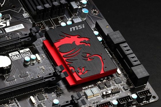 MSI G-Series płyta główna zdjęcie fragment
