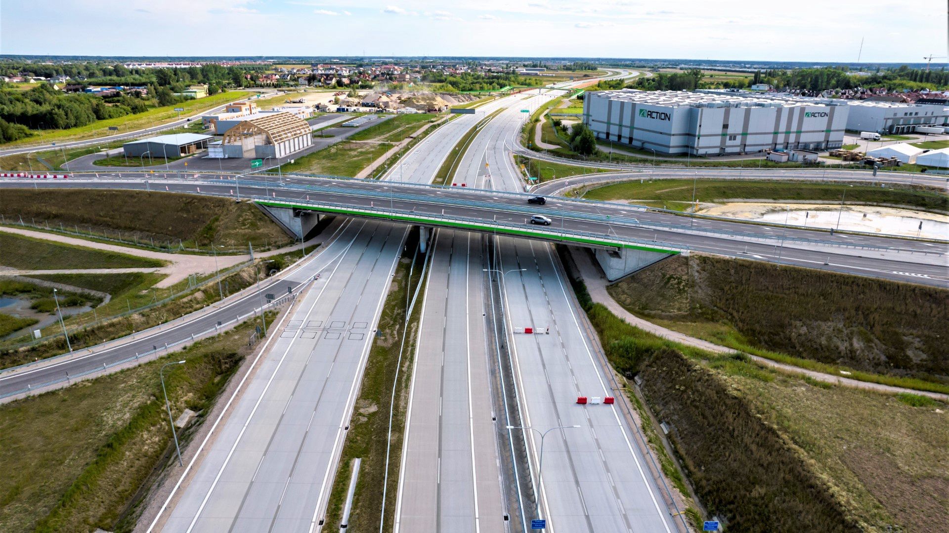 Odcinek drogi ekspresowej S7 Warszawa Lotnisko-Lesznowola przygotowywany na otwarcie