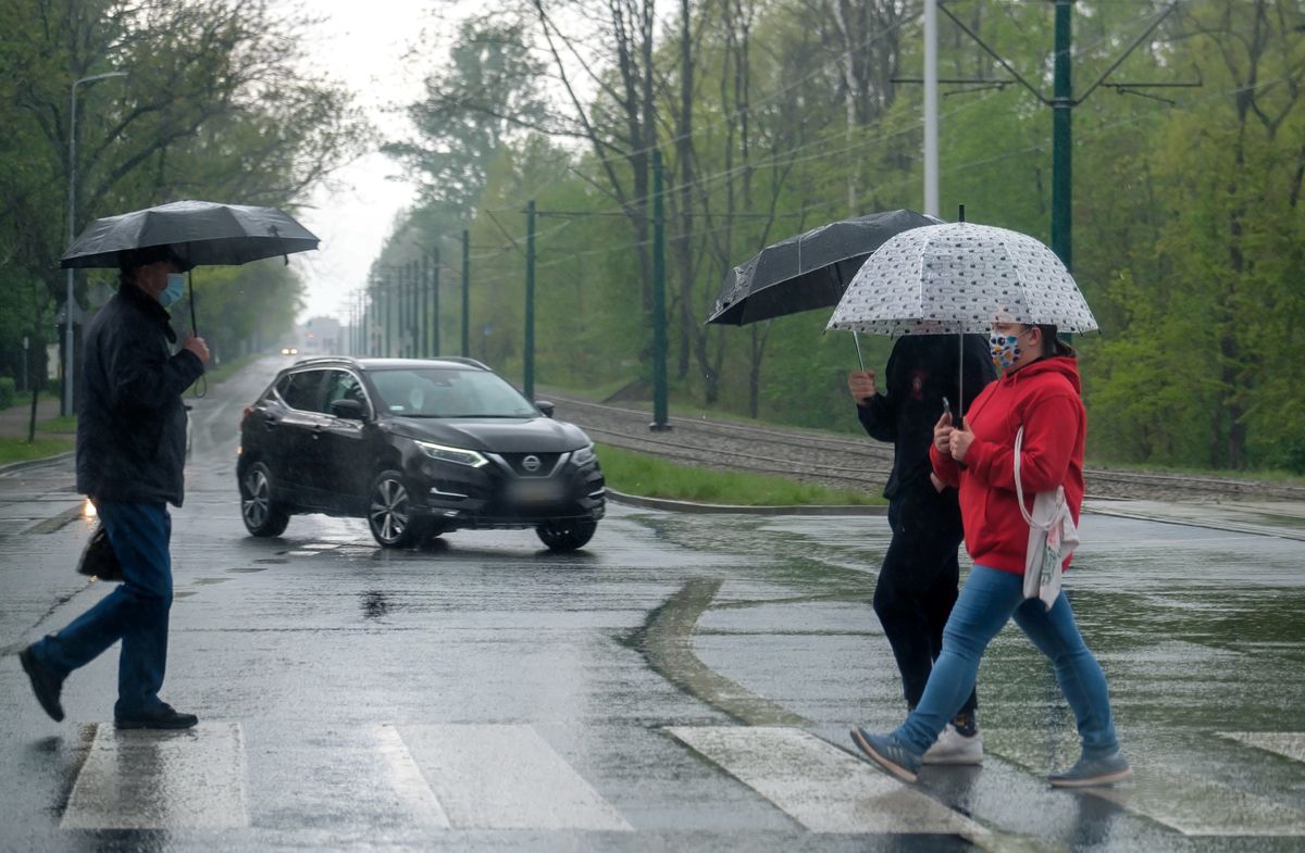 Majówka 2020. Wrocław. Pogoda niezbyt łaskawa. Deszcz i niskie temperatury w długi weekend majowy