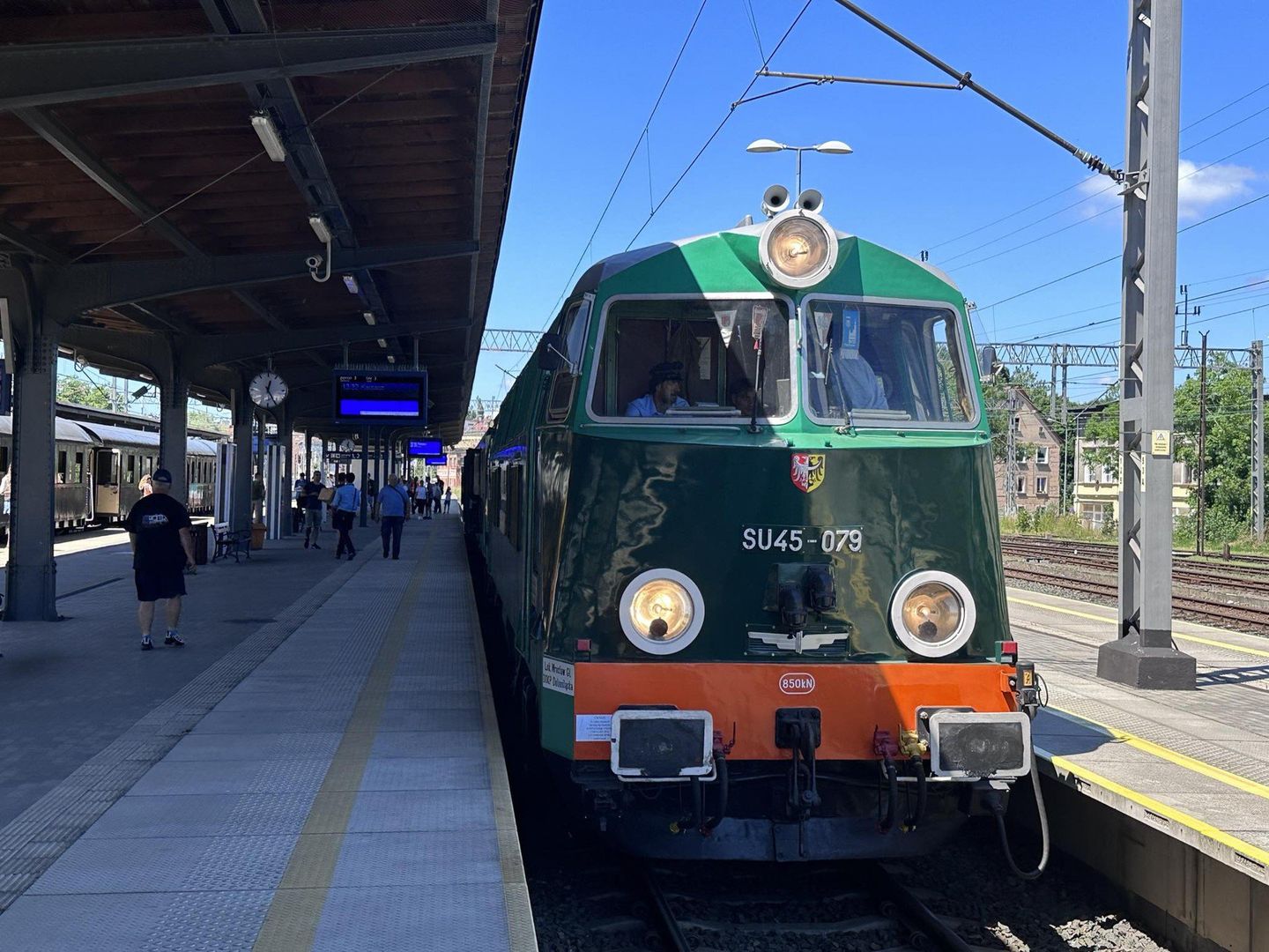 28.06.2025 Lokomotywa SU45 po 30 latach z Jeleniej Góry do Karpacza