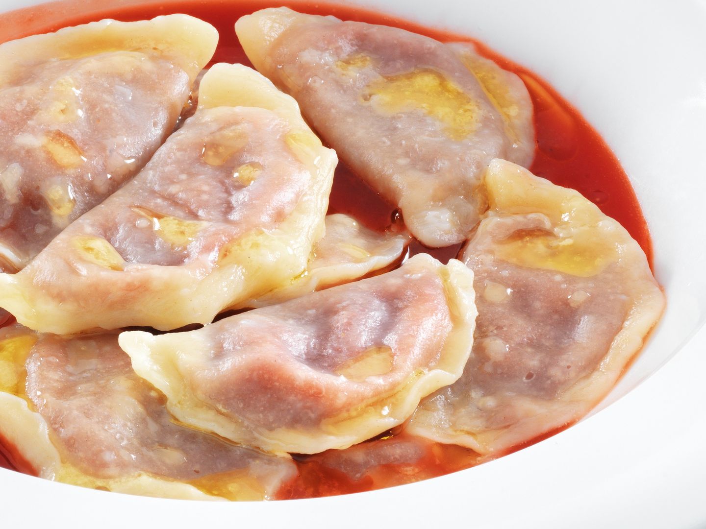 Pierogi na słodko z rabarbarem i sokiem z owoców